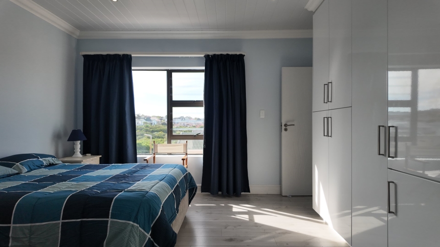 3 Bedroom Property for Sale in Stilbaai Wes Western Cape